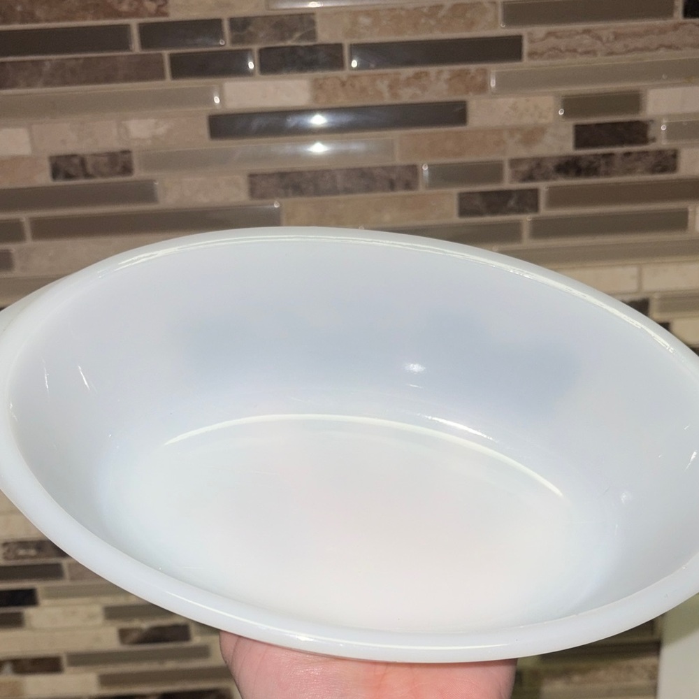 Glasbake Currier And Ives Vintage Steamboat 1 Quart Milk Glass Casserole Dish - Picture 4 of 8